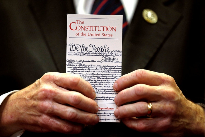 US Constitution, Constitutional crisis