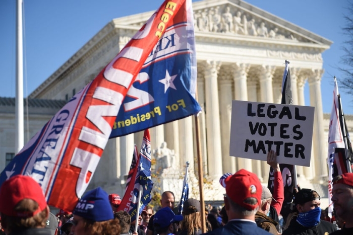 Supreme Court, undocumented workers, US Census